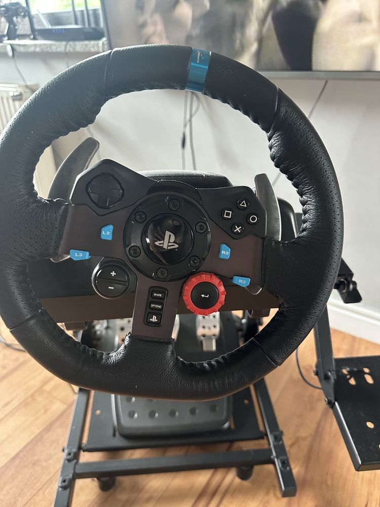ZESTAW PlayStation 4 Pro 1TB + VR + Logitech G29 + 13 GIER + Akcesoria