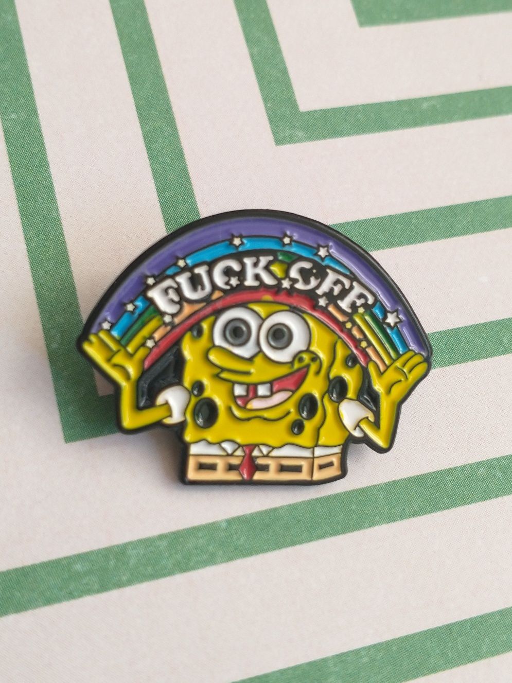 pin SpongeBob Bob Gąbka przypinka broszka tęcza