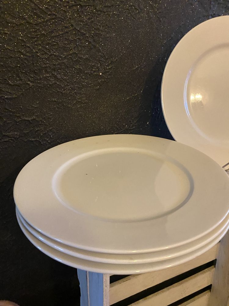 4 duze obiadowe talerze porcelanowe Gibson porcelana