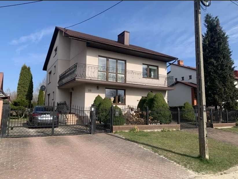Dom jednorodzinny 230 m2 Kolonia Robotnicza Ostrowiec Św.