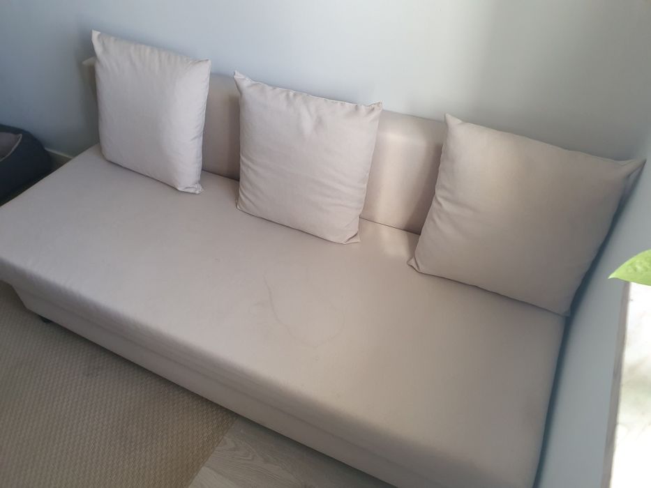 Sofá cama 3 lugares IKEA
