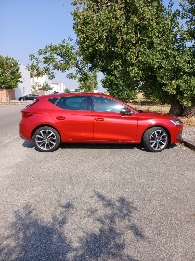 SEAT Leon FR 1.4 hybrid 204 CV