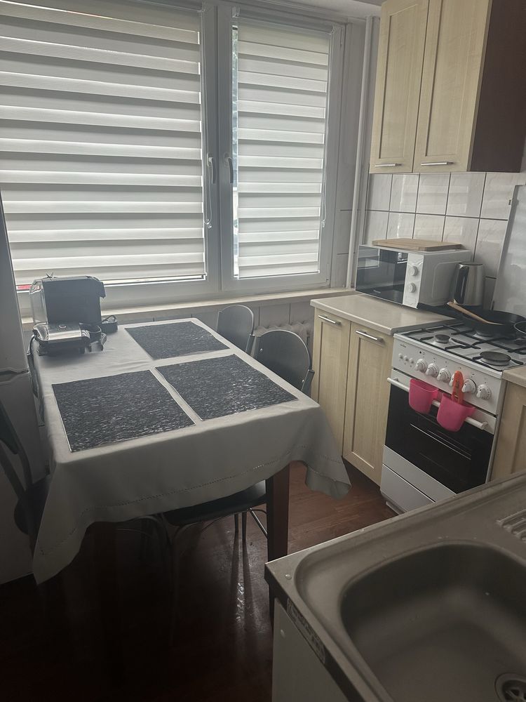 Wynajmnę pokój w mieszkaniu 3 osobowym