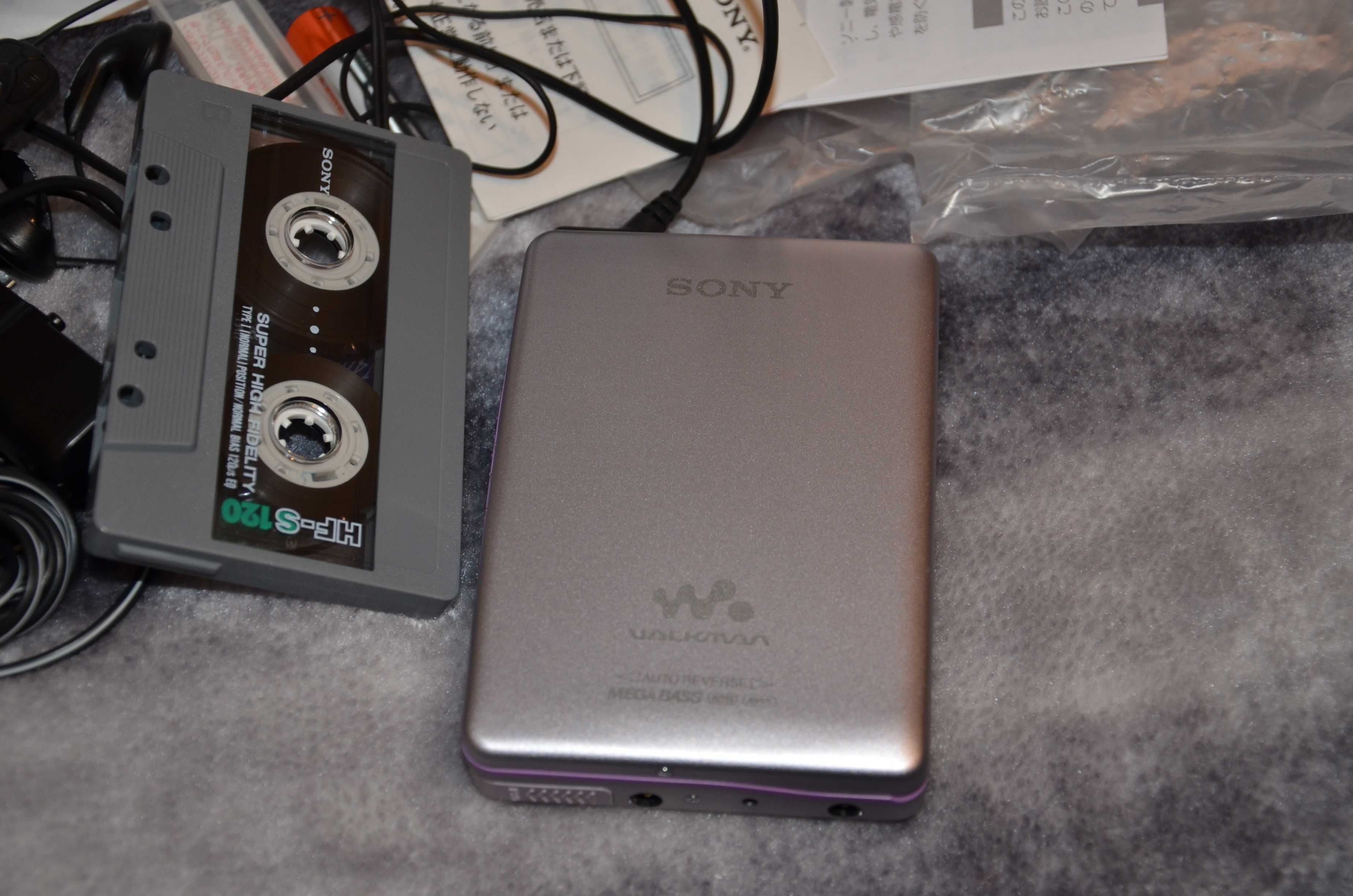 НОВЫЙ Кассетный плеер SONY Walkman WM-EX631 Супер Звучание!