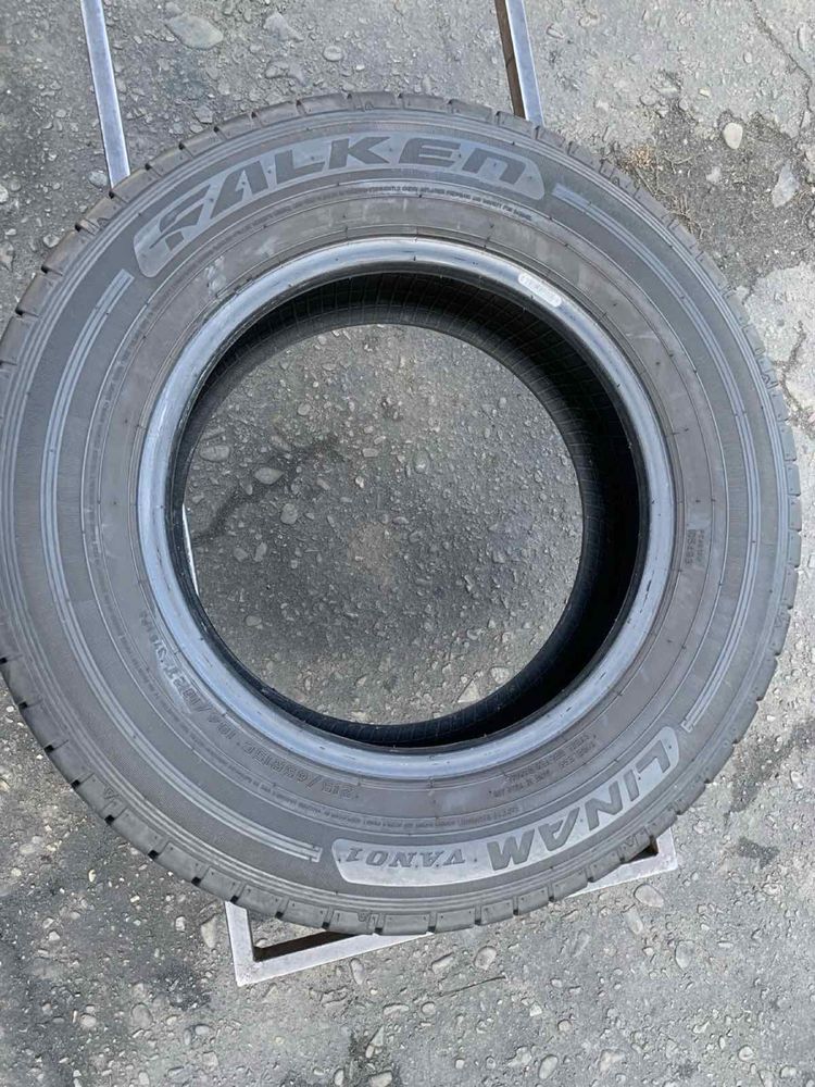Шини 215/65 R15C пара Falken 2021p літо 6,8мм
