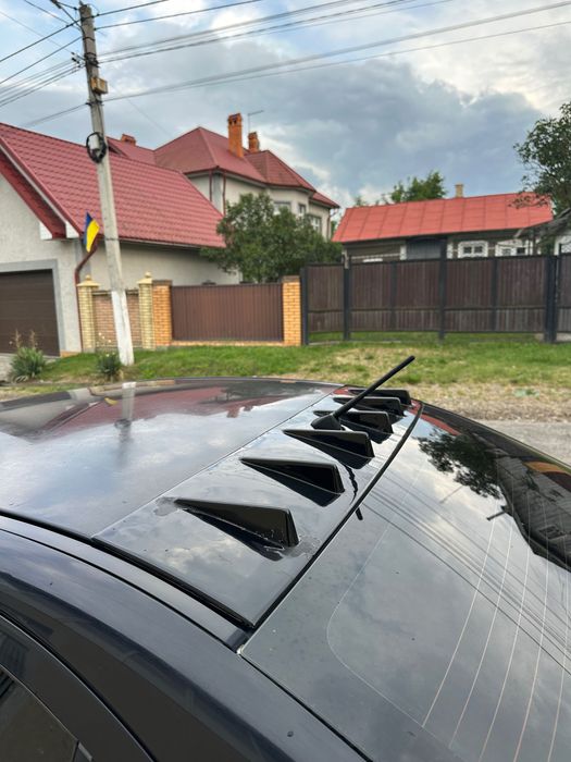 Mitsubishi lancer 10