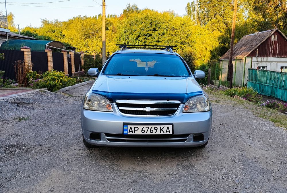 Продам автомобиль Шевроле Лачетти