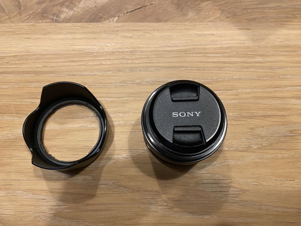 Obiektyw Sony SEL35F18 stan idealny