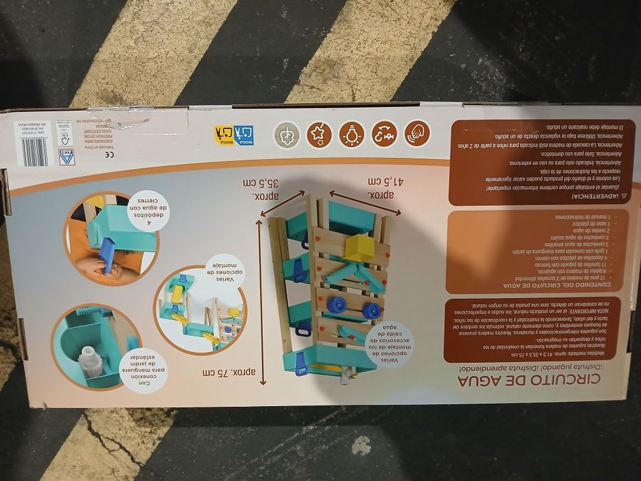 Briquedo de criança novo