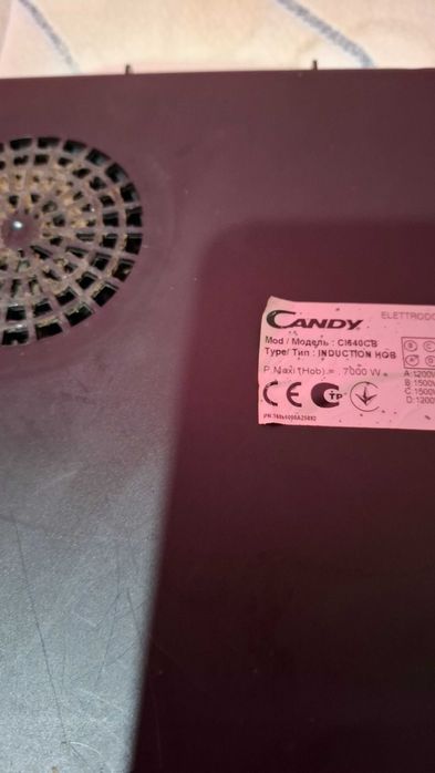 Placa de indução CANDY CI 640 CB