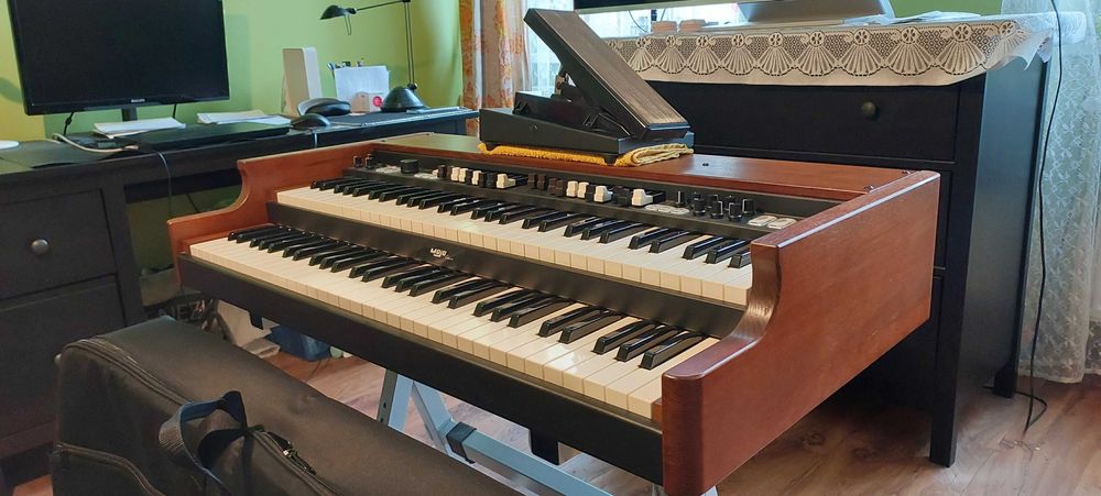 Organy - Crumar Mojo Classic - kpl.