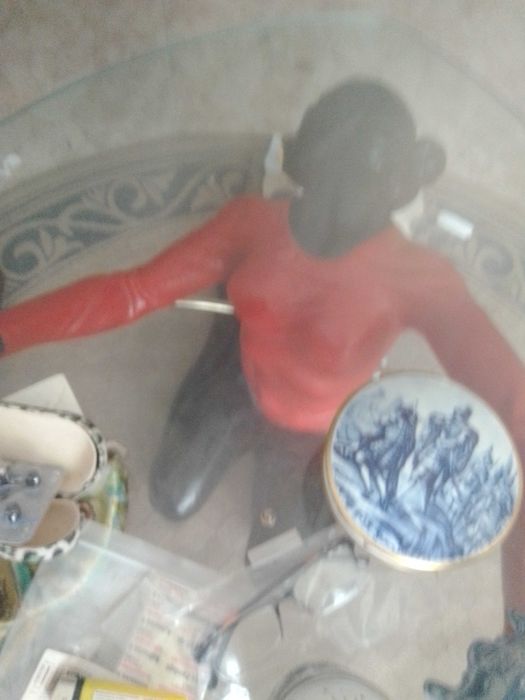 mesa escultura africana