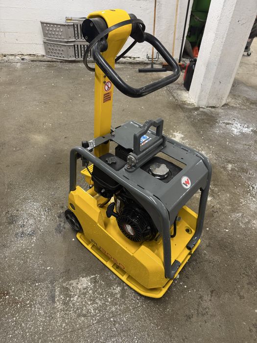 Zageszczarka Wacker Neuson BPU3050A jak NOWA