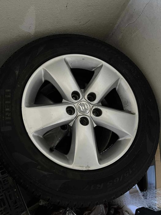 Koła 17” Pirelli Scorpion 215/65 R17 99V – komplet felga + opona