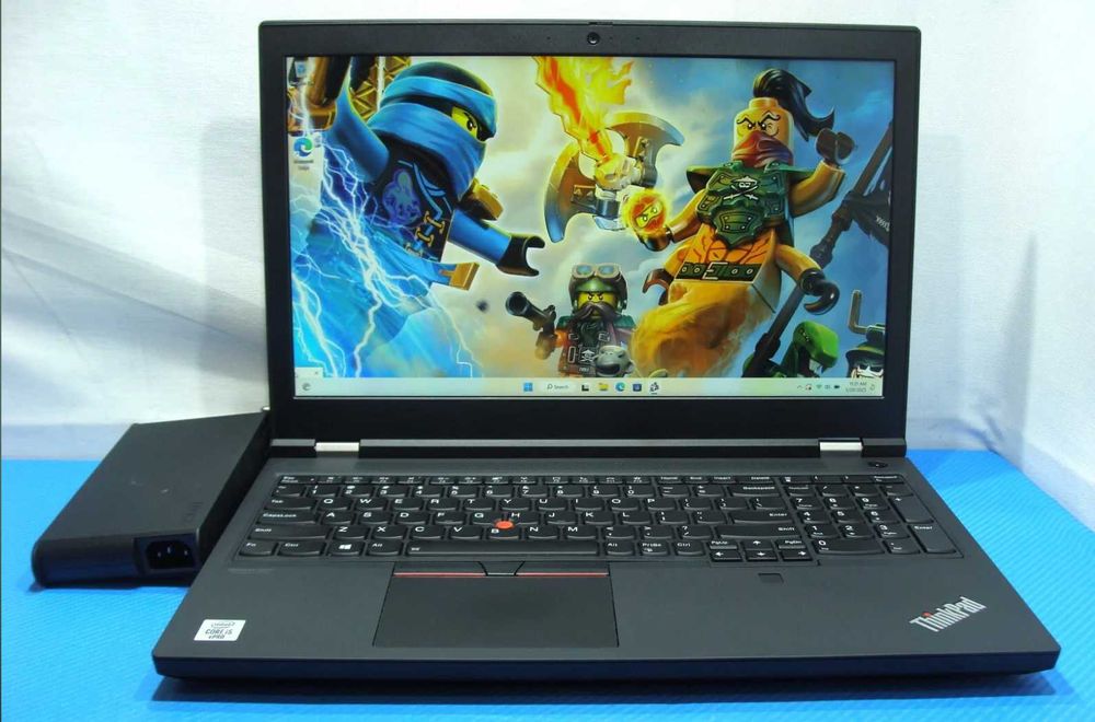 Lenovo P15 Gen1 i7-10850H|32GB|512GB SSD|Quadro T1000 4GB|4K OLEDTouch