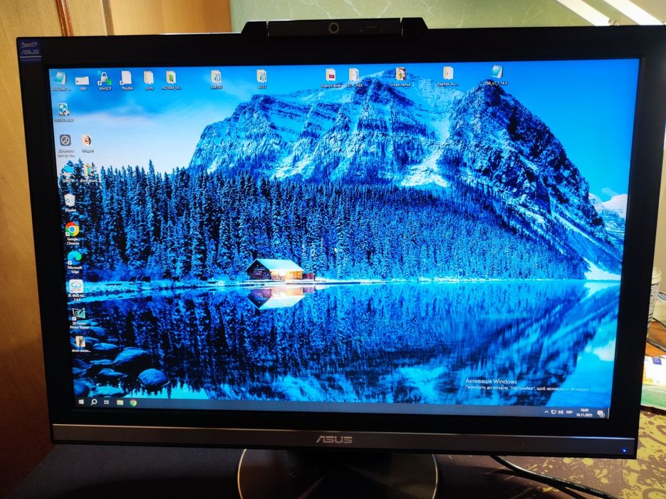 Монітор Asus asus MK241H Full HD динаміки та веб-камера з мікрофоном