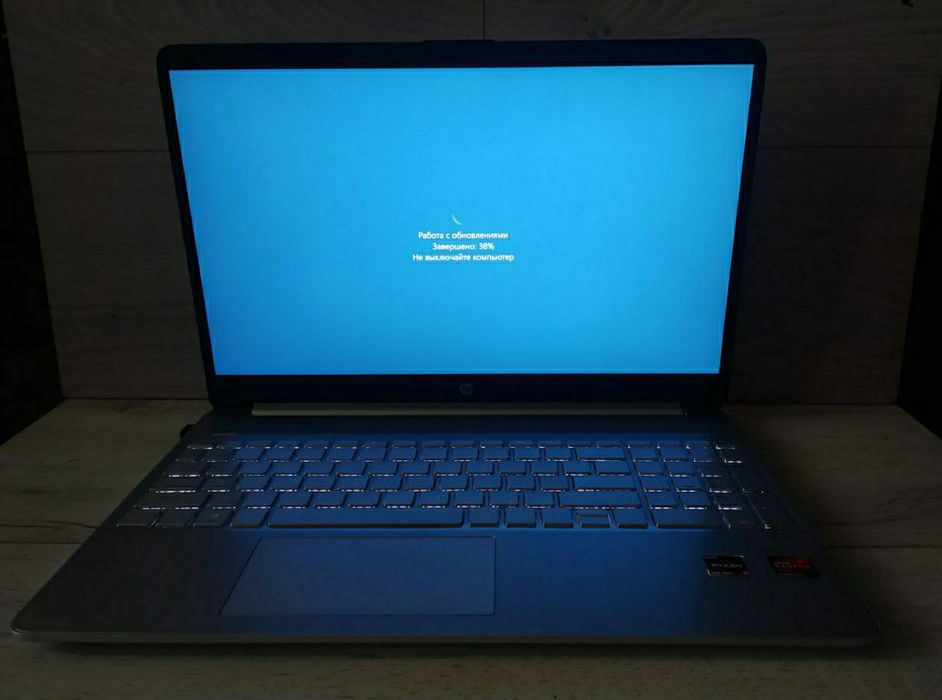 Ноутбук HP Laptop 15s/rayzen 4500/RAM 16gn/SSD 512/Батарея 4-5часов