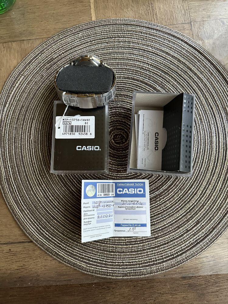 Часы Casio ( новые )