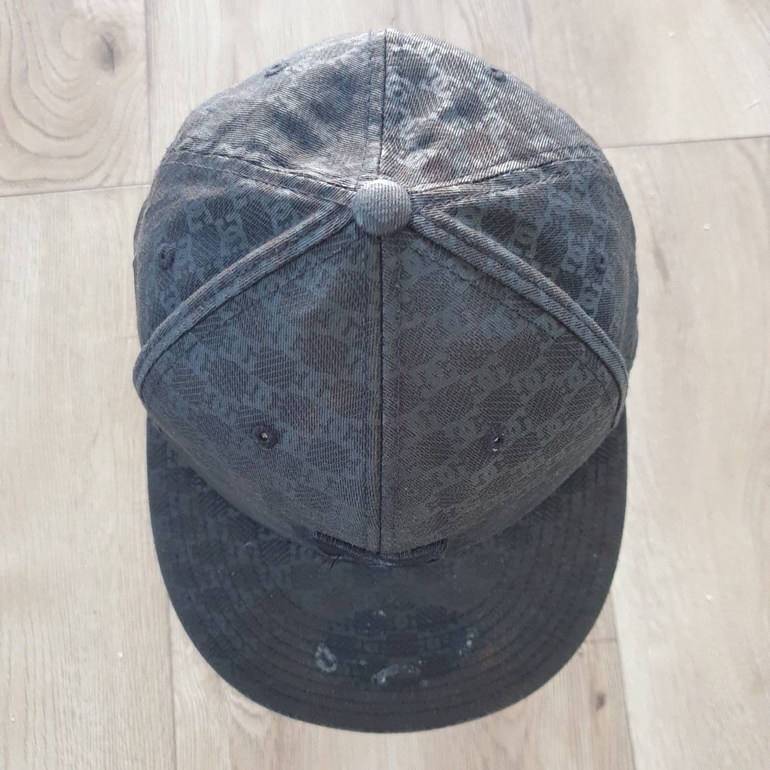 Czapka DC fullcap flexfit rozmiar od 7 1/4 do 7 5/8