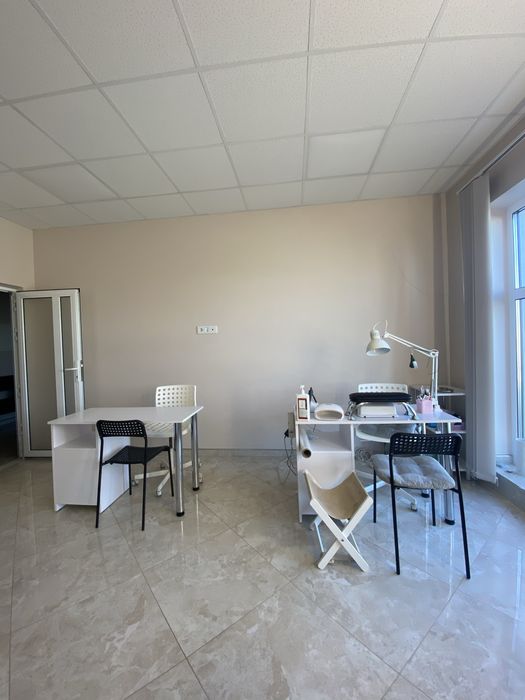 Оренда робочого місця для майстра манікюру