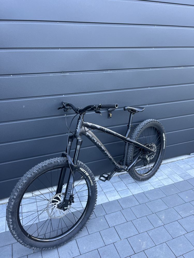 Dartmoor hormet 2022  jak nowy !!!