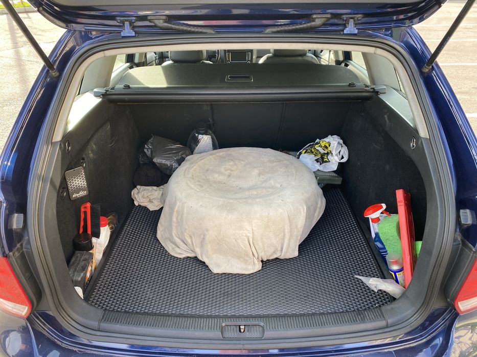 Продам Volkswagen golf универсал