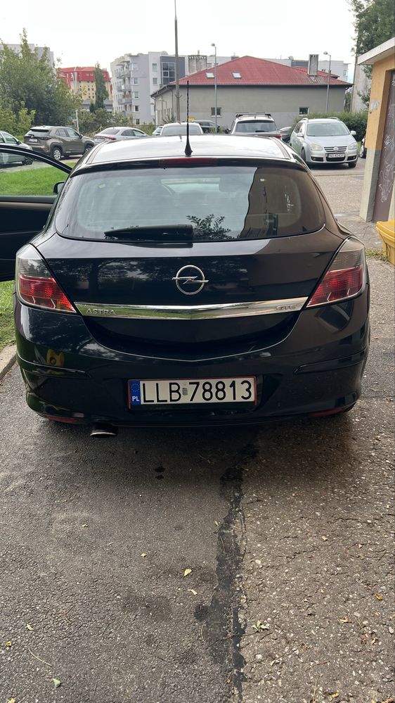 Opel astra h gtc 1.9 cdti 150 doinwestowana