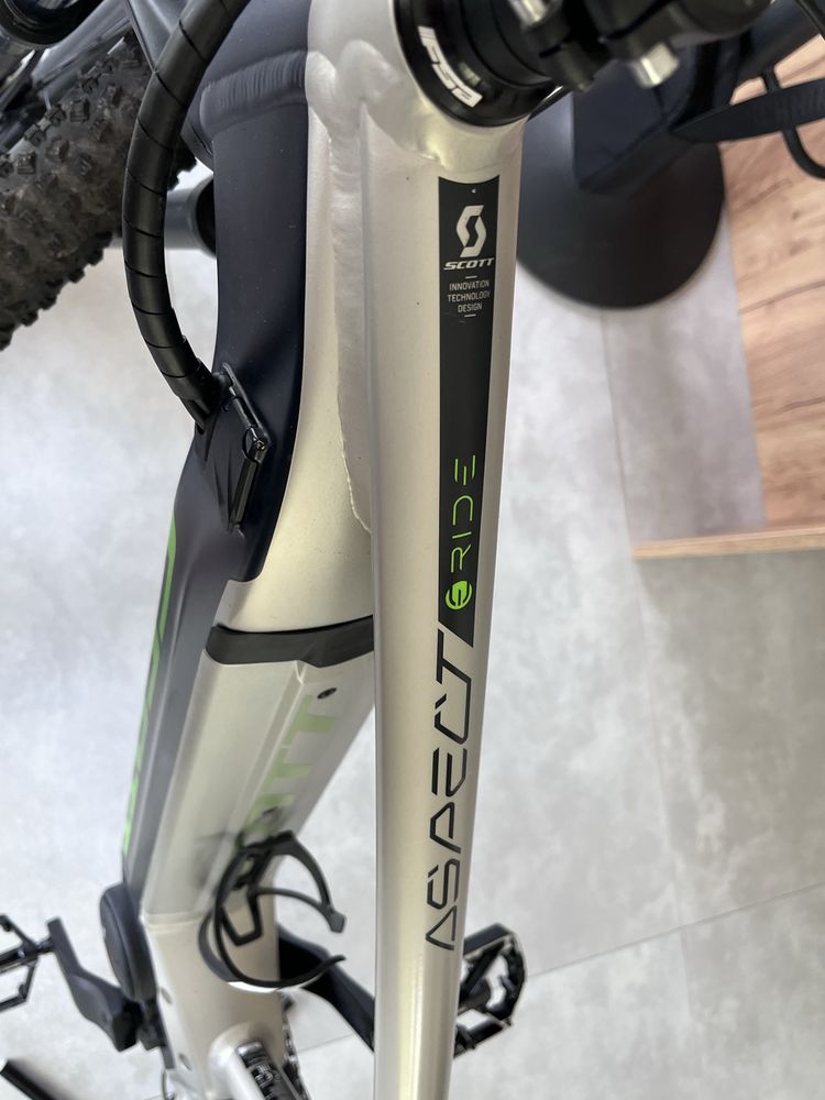Rower Scott E ride Bosch Cx L