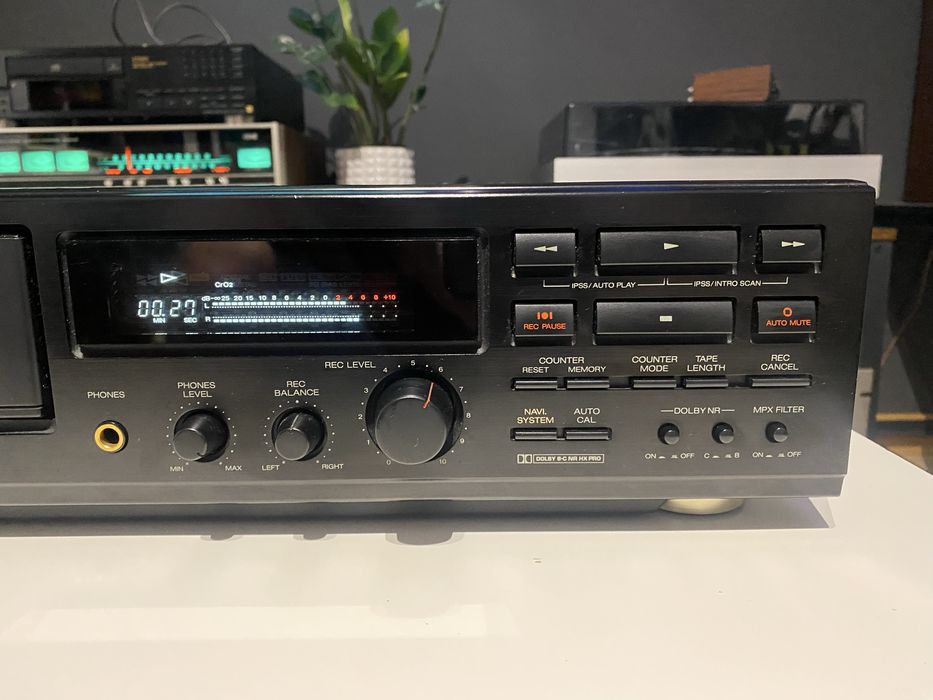 Magnetofon Akai DX-49