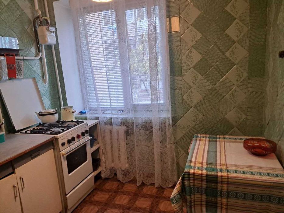 Продам 2 кім кв, Пирогова!!!