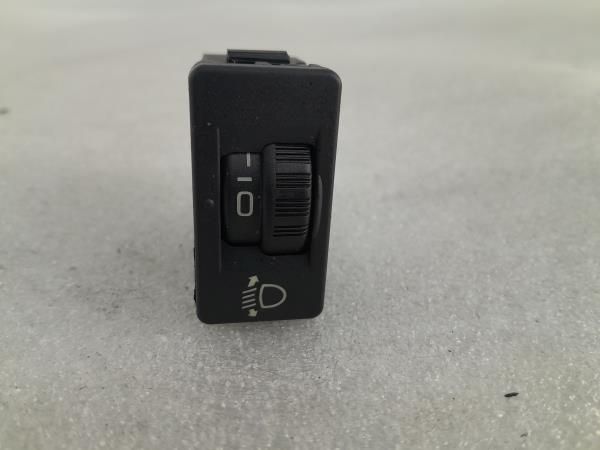 Botão / interruptor de luzes PEUGEOT 3008 I (0U_)