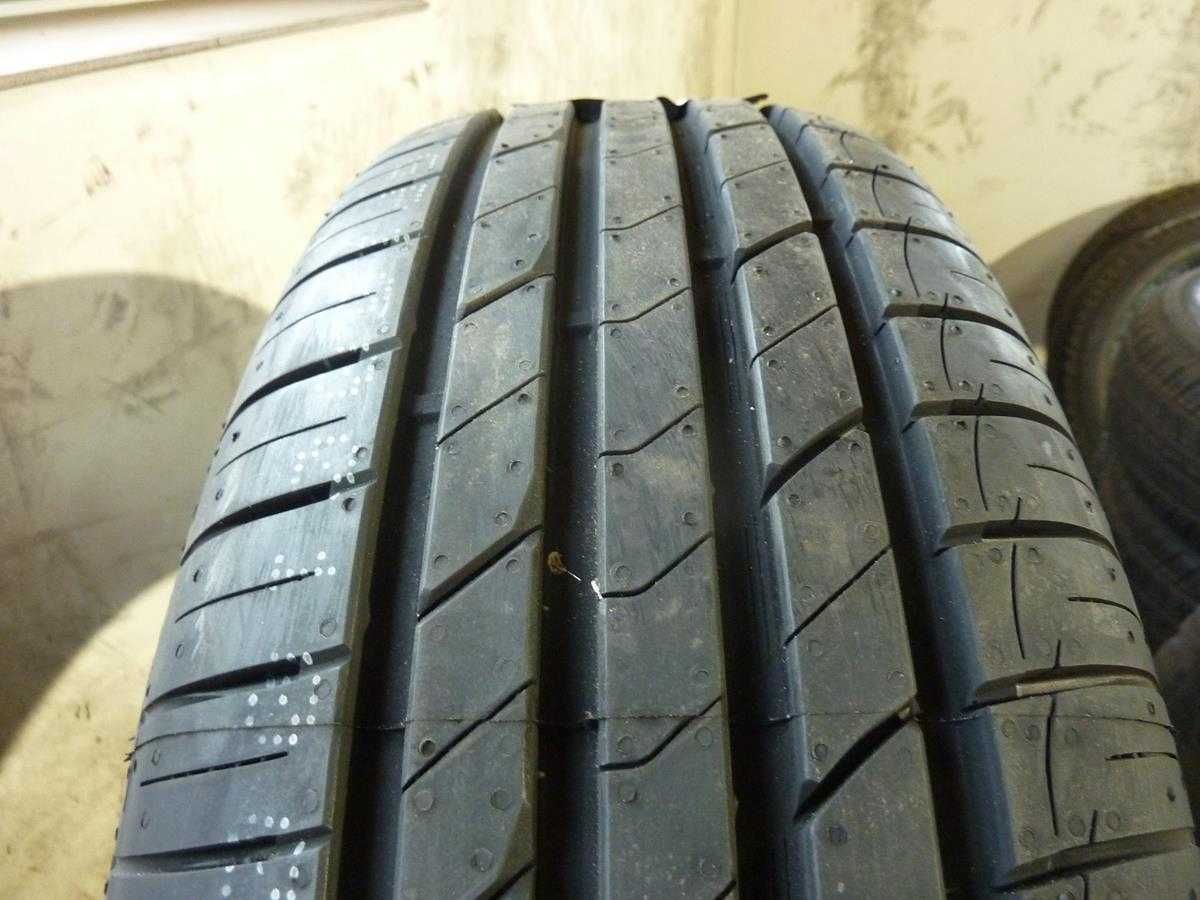 2x Opona nieużywana letnia 205/70R15 ROADX RXMOTION H12 A3336