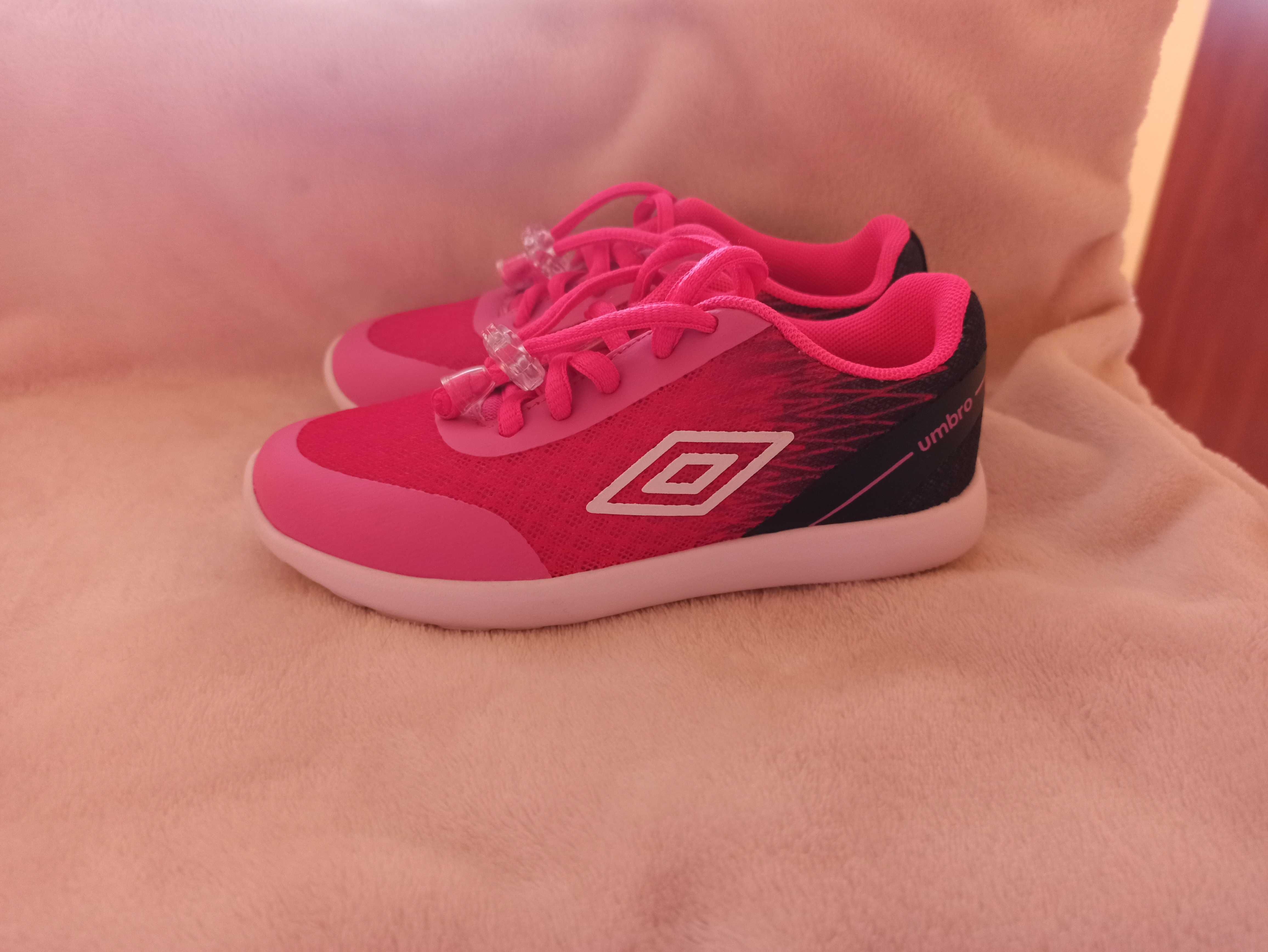 NOWE Buty dziewczęce UMBRO rozmiar 27