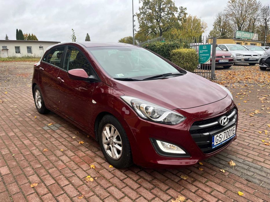 Hyundai I30 bezwypadkowy polski salon instalacja gazowa