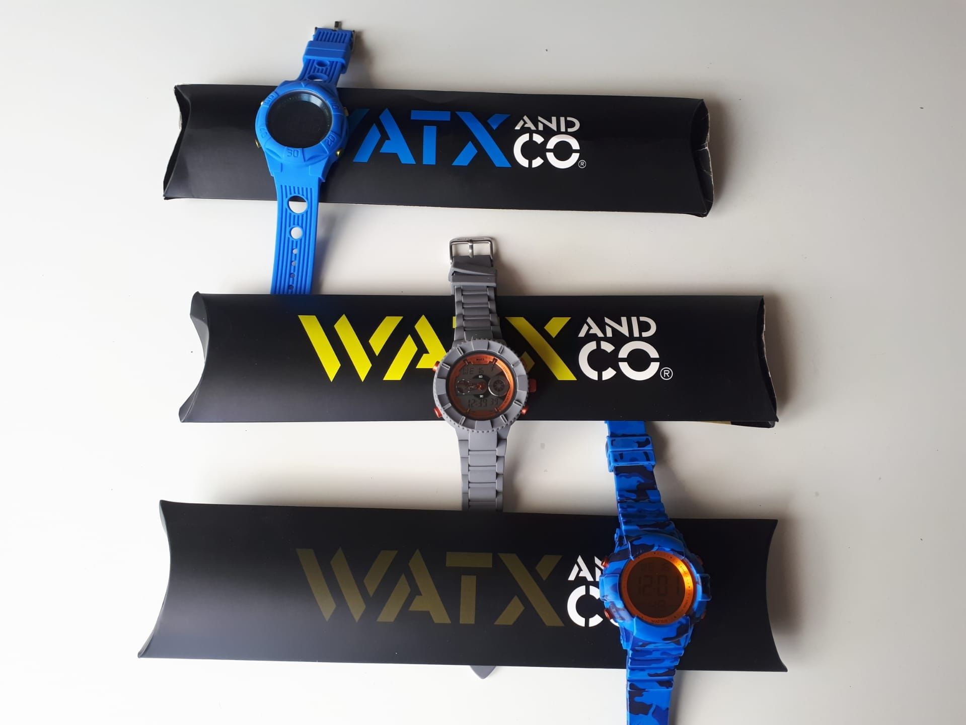 Relógios WATX e Braceletes, várias cores e modelos