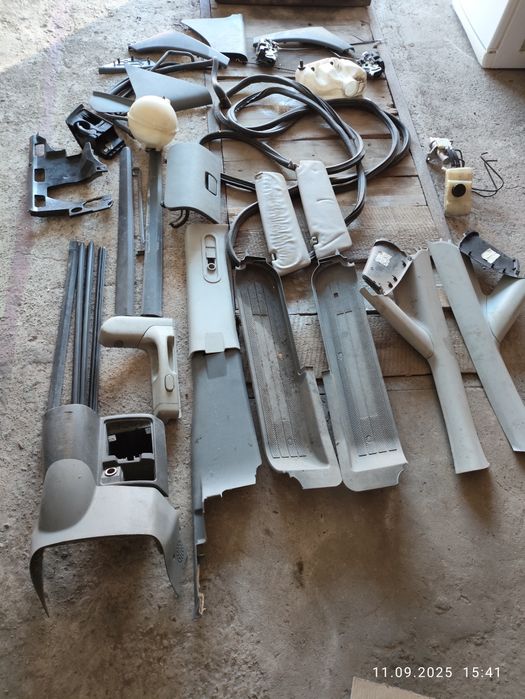 Продам запчастини до авто віто 639