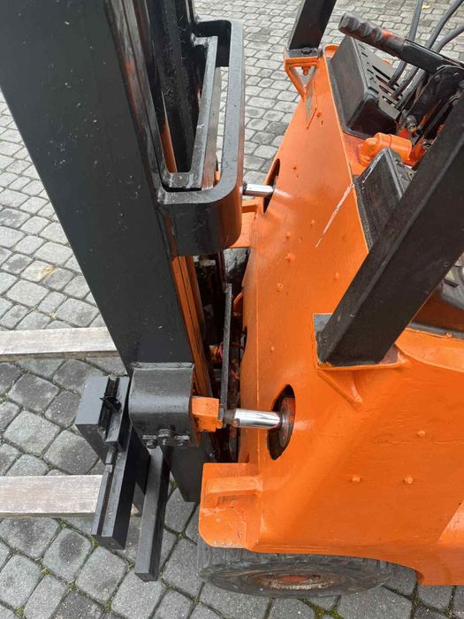 Wózek widłowy Jelau