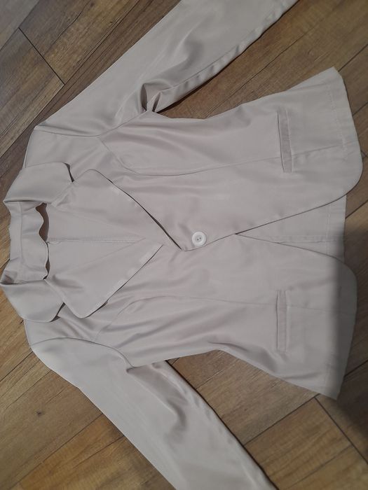 marynarka damska beżowa