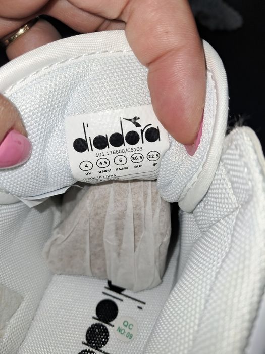 Sneakersy dziewczęce Diadora 36.5cm