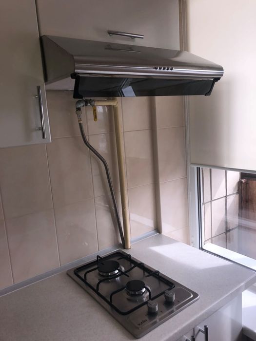 Київ Дарницький 1 кімнатна з газом та ремонтом