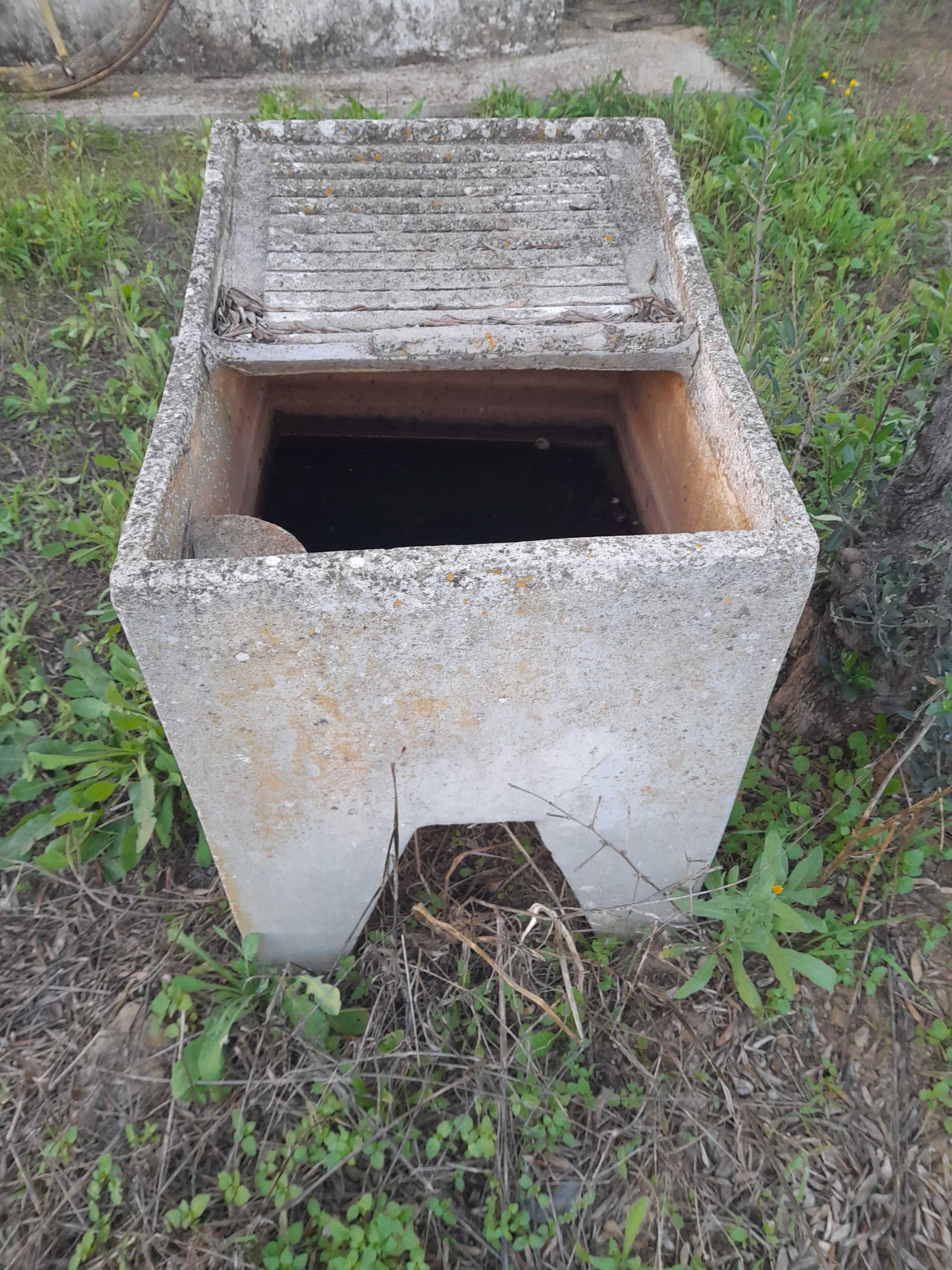 Tanque Lavar Roupa em Cimento