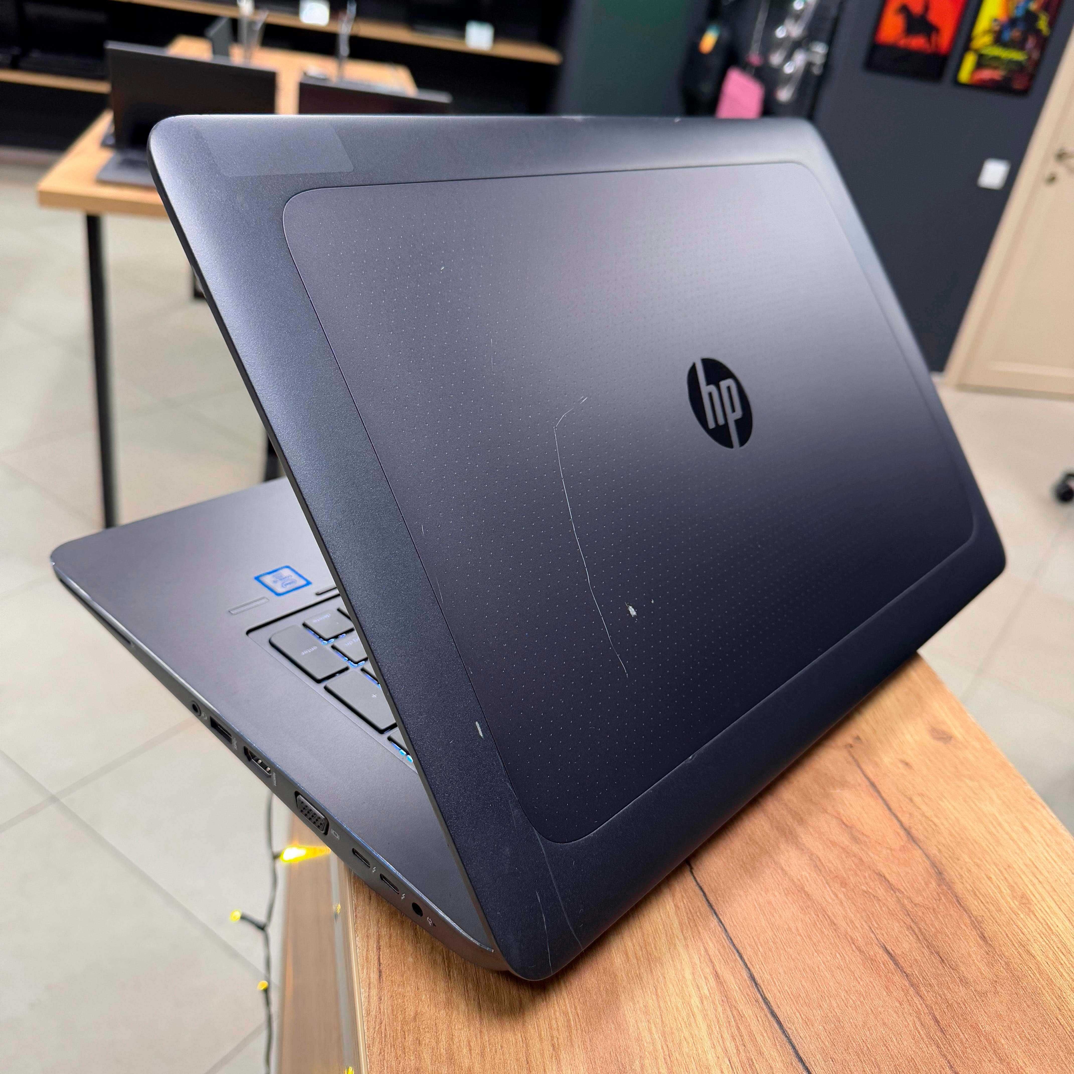 Ноутбук HP ZBook - 17.3/i5 6440HQ/NVIDIA M1000M 2 GB/16 GB/128 GB SSD