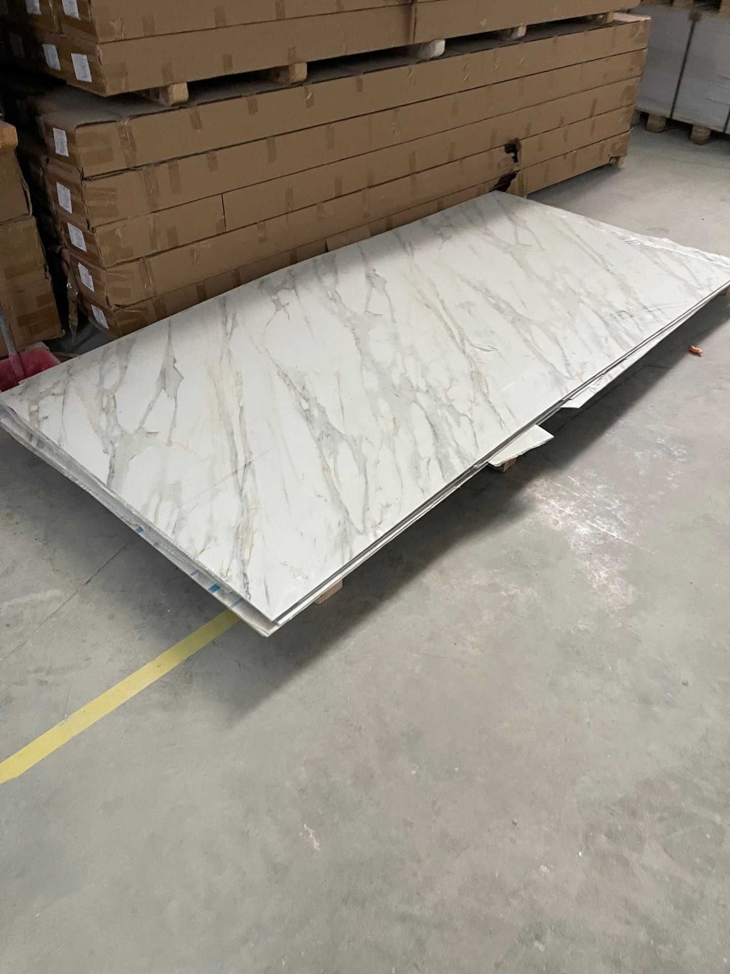 Placas PVC 2,44X1,22 – Preço UN - C/Alguns Riscos