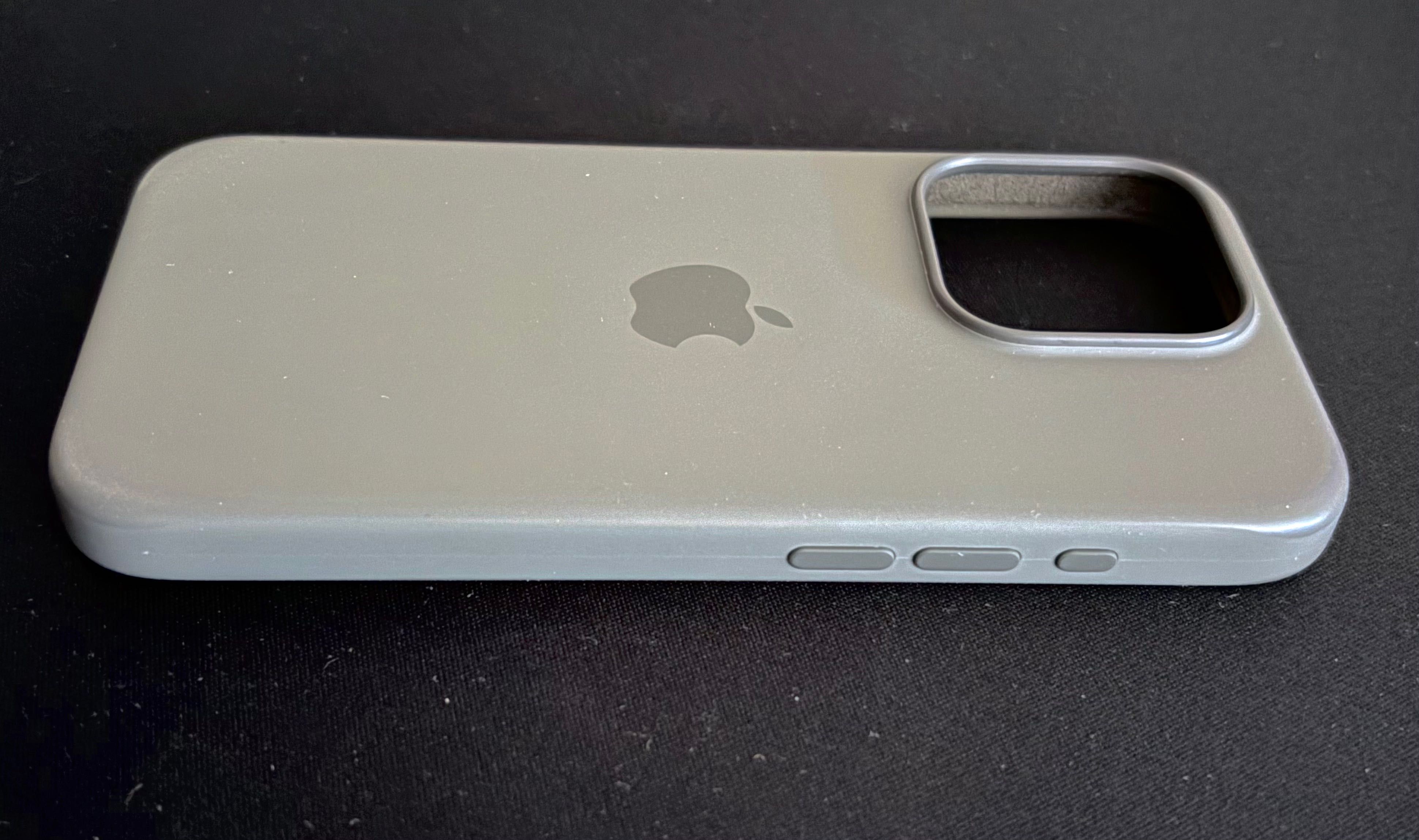 Capa Silicone Apple Original com MagSafe para iPhone 15 Pro