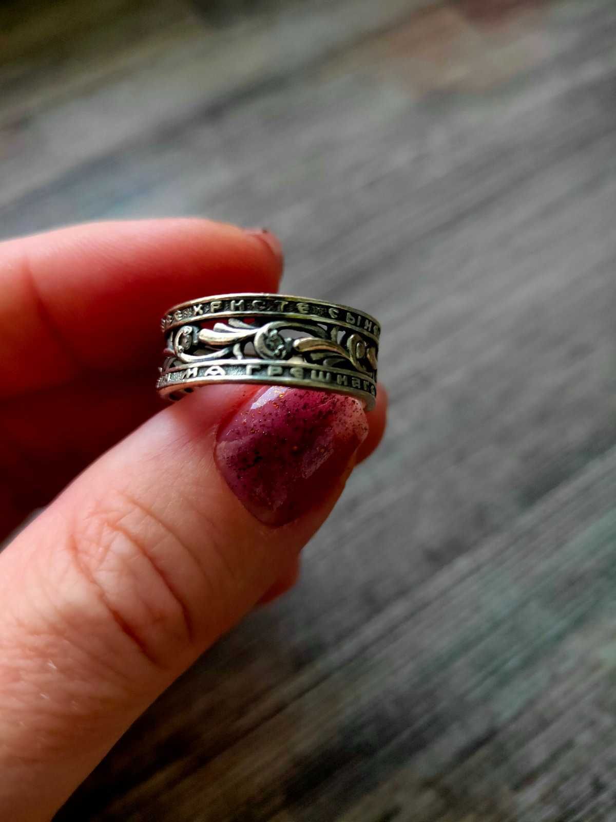 Кольца серебряные женские (оберег, печатка) + подарок