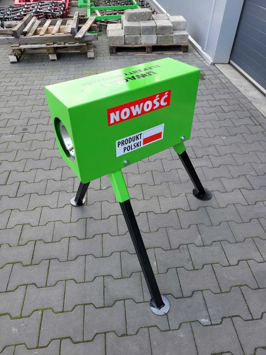 Frezarka do pni choinkowych