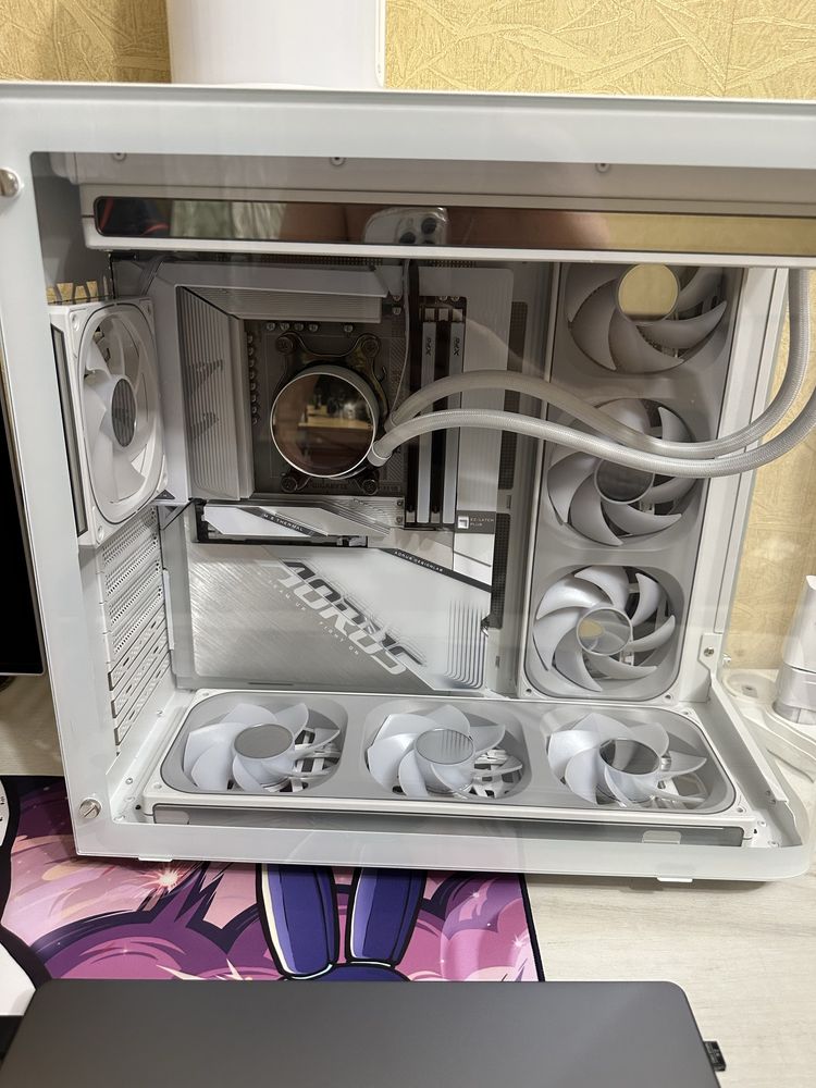 AMD Ryzen 7 7800X3D  Tray