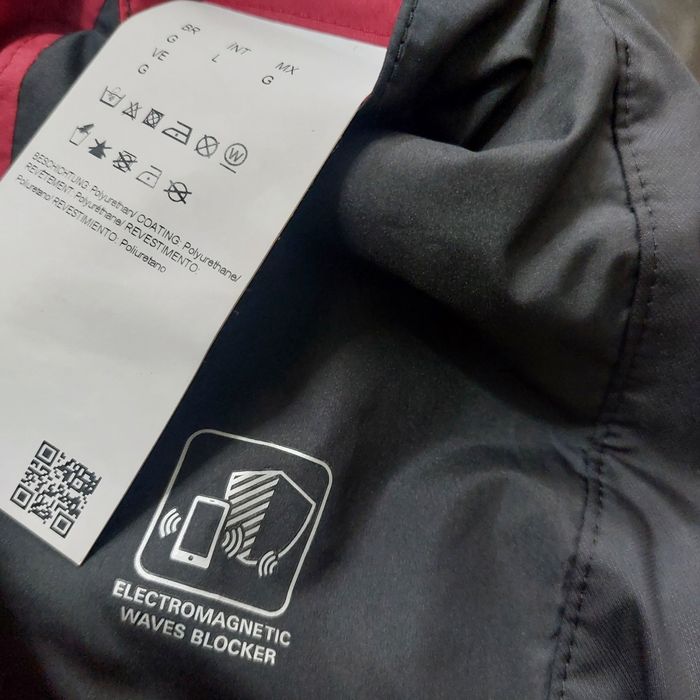 Hugo Boss nowa kurtka męska lekka bomber ocieplana Primaloft r. L