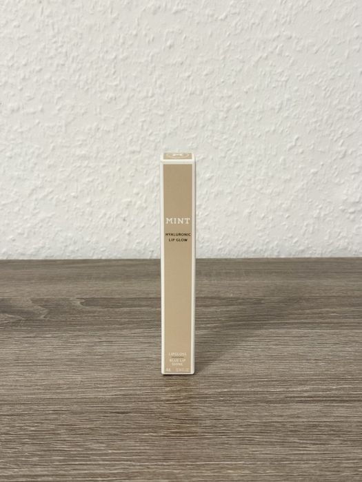 MINT Hyaluronic Lip Gloss