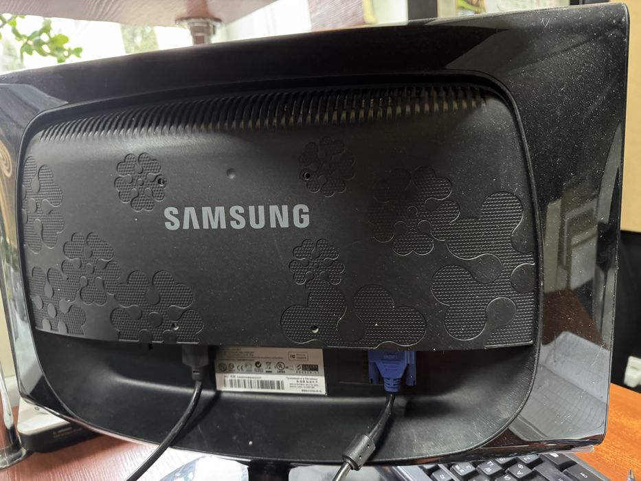 Продам монітор до комп’ютера Samsung